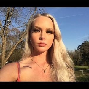 Meet your Posher, Adalyn